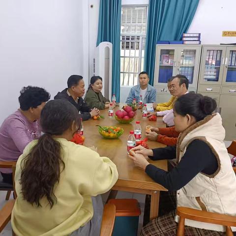 新春茶话会  温暖党员心和平社区党总支部召开“迎新春”茶话会暨主题党日活动