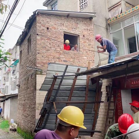 持续拆除违建  加快推进水渠项目