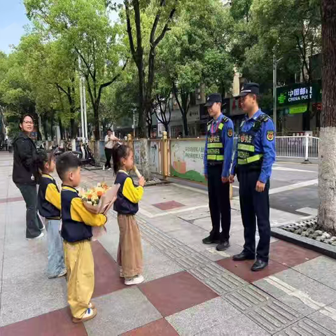 “童心送温暖，致敬劳动者”——宜春市袁州区第二幼儿园小朋友慰问灵泉街道执法队员活动﻿