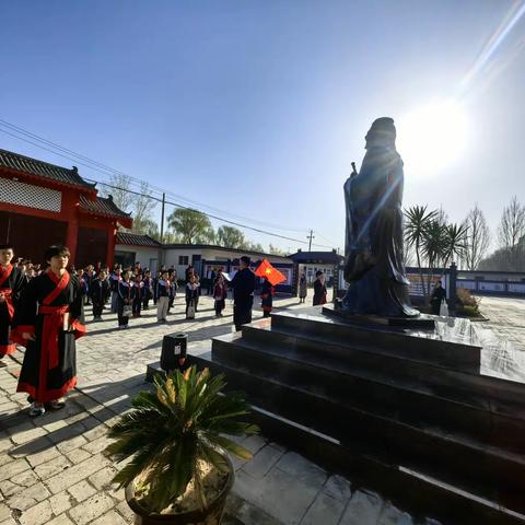 【全环境立德树人】“礼仪传承 文化永存”平原县前曹镇中心小学赴平原县觉源书院开展传统文化教育实践活动