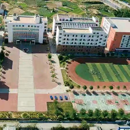 百色市右江区龙景第四小学2025年秋季学期一年级新生入学须知