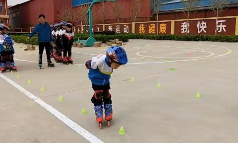 七彩童年乐趣多、丰富多彩艺术课—姚淀庄中心校“双减”下的多彩活动