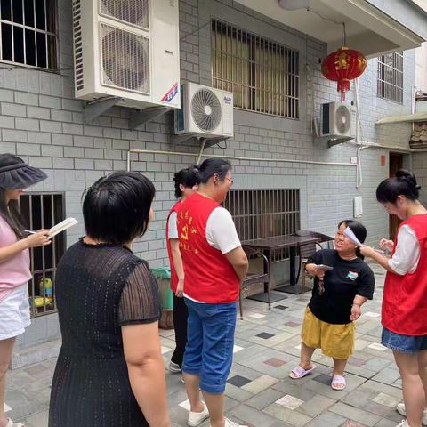 上门走访残疾人家庭