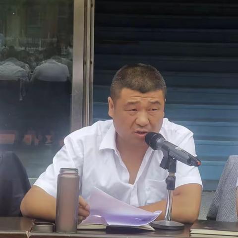 乘风破浪新征程，踔厉奋发谱华章——沿河湾镇中心小学2023秋季开学典礼暨教师节表彰大会