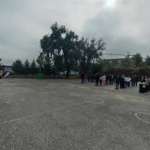 培训中心开展双节迎庆系列活动