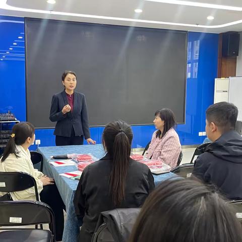 “救”在身边-新华保险救护员培训