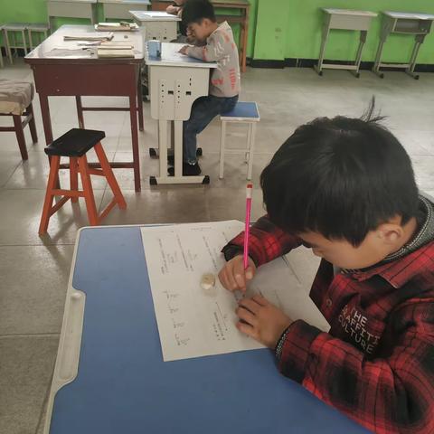 [十里铺中心校北小留小学]期中考试