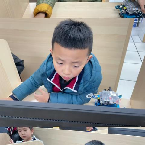 机器人创客进阶2班第19周学习分享