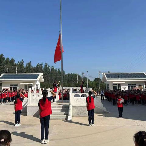 强国有我 心系国防––老孟庄社区小学国防教育伴我成长