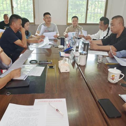 携手并进  共建宜居何家——供水公司、乡村振兴局【人居环境整治进行时】