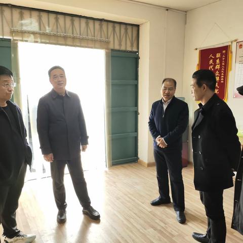 区人大常委会办公室、政法工委、选任工委到乡镇督导代表家站工作