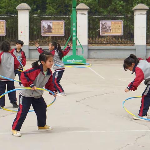 刘营总校龙曹小学体育活动