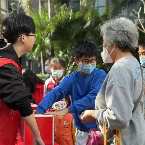 珠海横琴村镇银行开展“减费让利优服务，惠企利民助发展”宣传活动