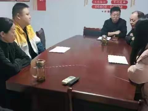 康宁社区开展关于城市基层党建引领基层治理专题学习的活动