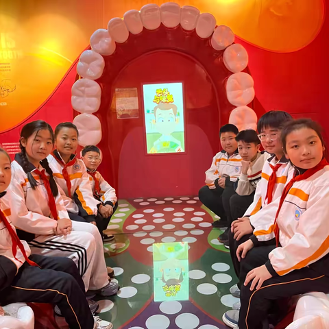 筑科技梦想    做新星少年 ——路南区双新小学五(1)中队社会实践活动 ‍ ‍