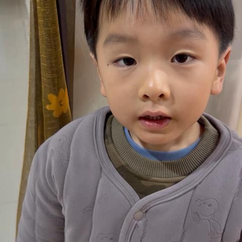 万霖花苑幼儿园大一班周五课程记录📷