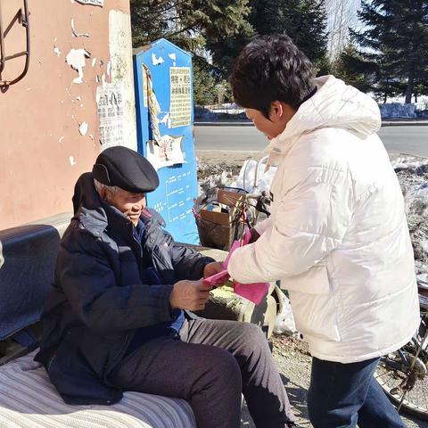 【安全建设】希望社区开展清理楼道隐患 保障居住环境排查清理活动