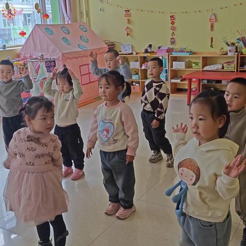 水泉幼儿园小二班十二月第三周