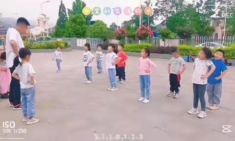 爱与美好🌈精彩绽放 ——  🍎红苹果幼儿园一周回顾