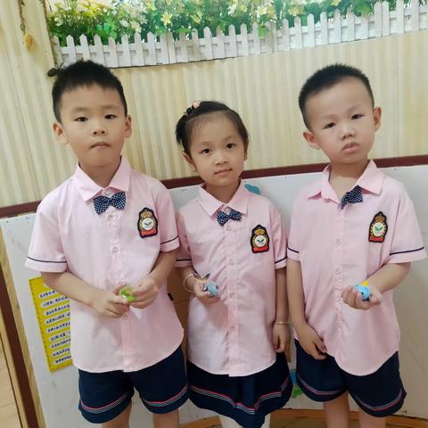 胜利幼儿园中一班快乐第18周