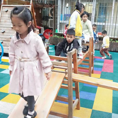 幼儿园的快乐生活——胜利幼儿园大二班第八周回顾