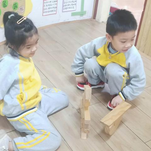 胜利幼儿园快乐生活——大二班一周生活