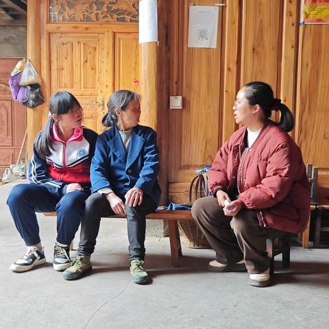 大厂乡中心小学开展 “教师进家庭”家访活动