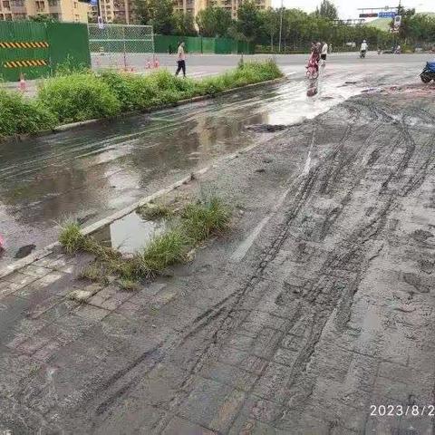 【腊山12345】腊山街道：污水管道“堵”路 紧急清淤“舒”心