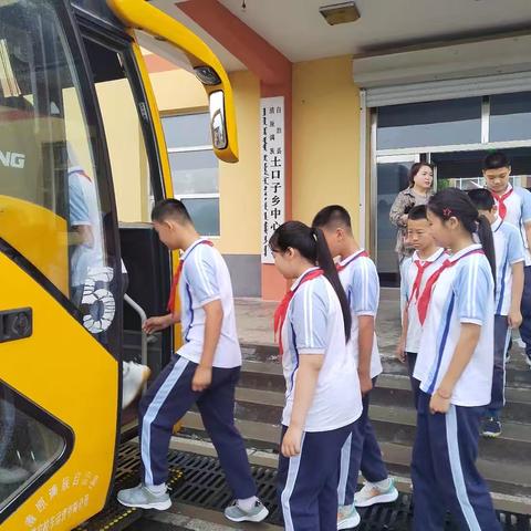 “雷锋精神—伴我成长”研学之旅