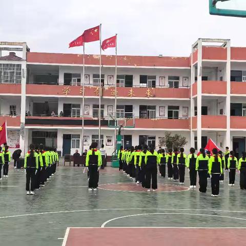 冯庙中心小学广播操与队列队形比赛