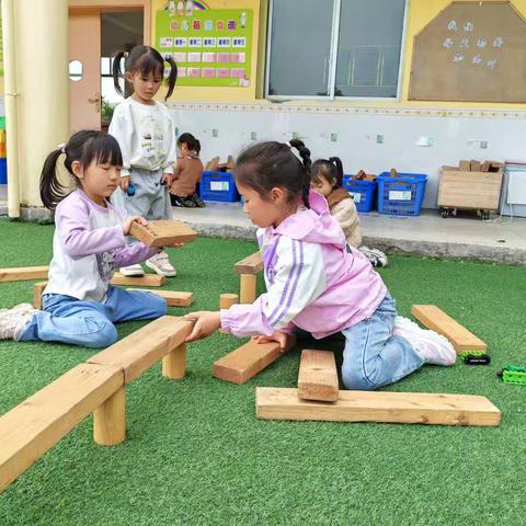 童心筑梦·奇趣桥梁展