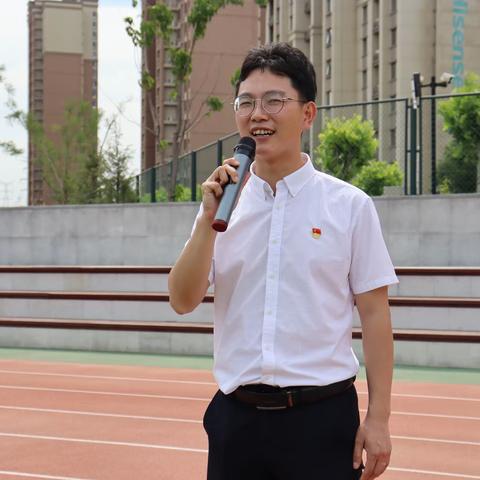 党建引领促双减，幼小衔接启新程——依云小学幼小衔接活动