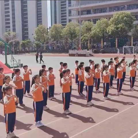 春风逐日，逐梦成长——2106班2025春季运动会回顾