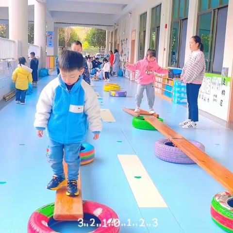 楚源曙光园中一班 第十七周周工作总结