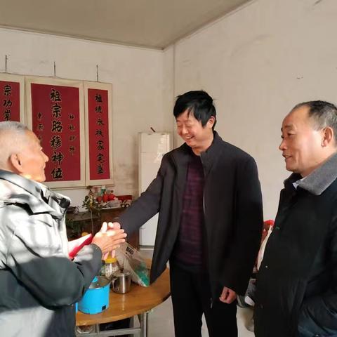 前行不忘耕耘者 薪火相续育桃李——浒湾乡初级中学开展慰问退休教师活动