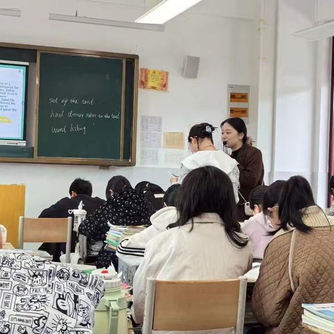 谷雨润教润心田，专家领航促提升——浒湾初中特邀银龄专家张佳梅老师开展英语教学调研指导活动