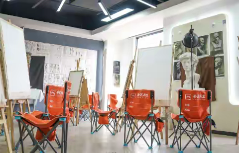 2025考清华美院去哪个画室集训？