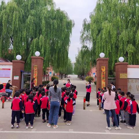 走进小学，衔接促成长——戴庙镇新时代佳苑幼儿园大班幼小衔接活动纪实