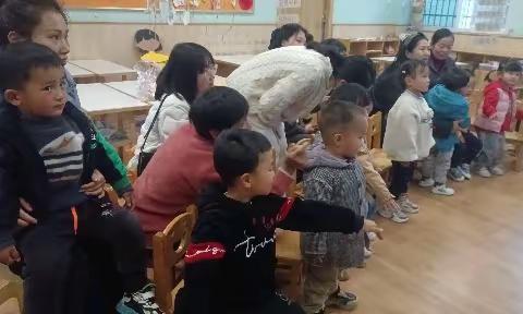 金豆豆国际幼稚园早教中心“果果🍎一班”亲子历程回顾٩꒰๑• ̫•๑꒱۶