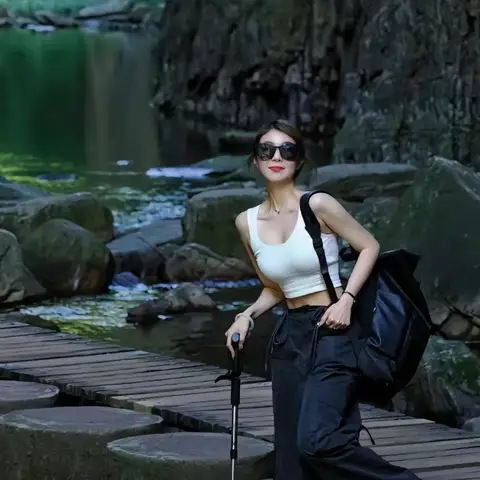 5月1日龙门石窟+龙潭大峡谷+天堂明堂+九州池+应天门+丽景门3日游。