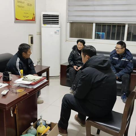 关爷庙村迎新年环境卫生整治