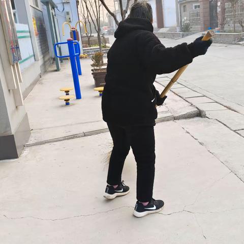 关爷庙村干干净净迎新春