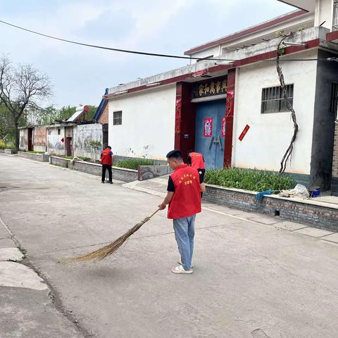 关爷庙村义务清洁日