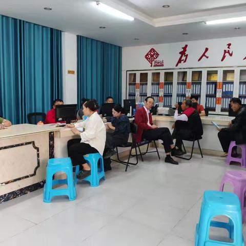 和平社区开展元旦前安全生产部署暨环境卫生大扫除行动、防溺水宣传工作