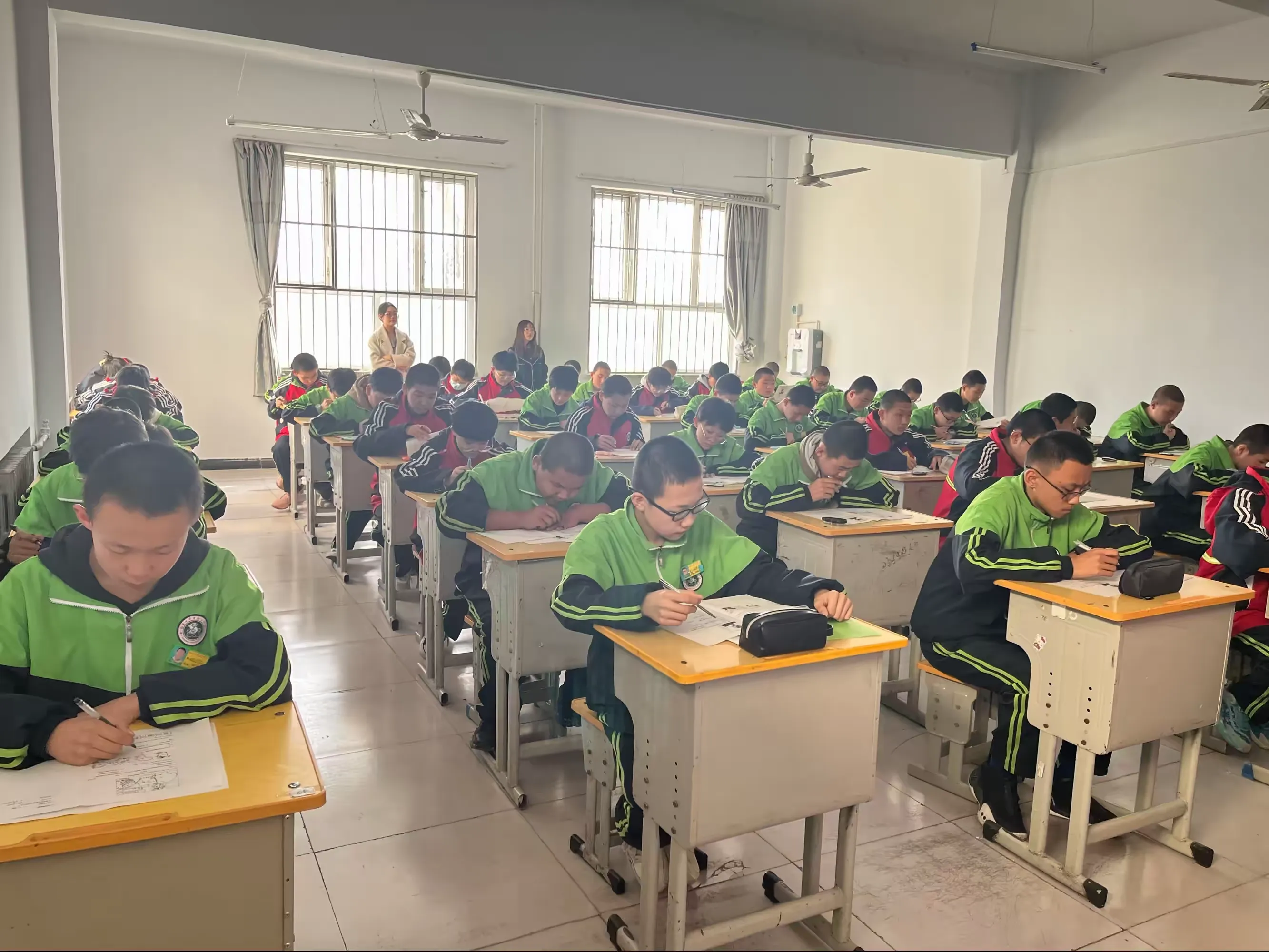 —张家口市实验中学