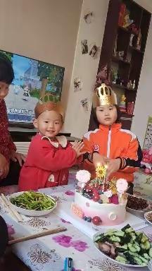 张佳妍，生日快乐