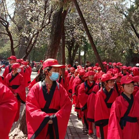 读万卷书，走研学路。大单庄小学研学开始了