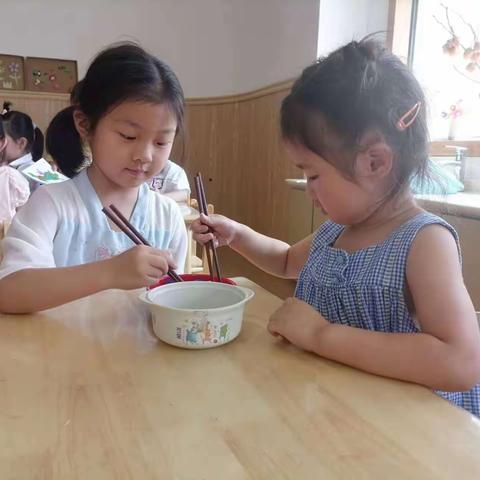 【直映宝宝幼儿园】中五班 用爱陪伴 不负花开♡