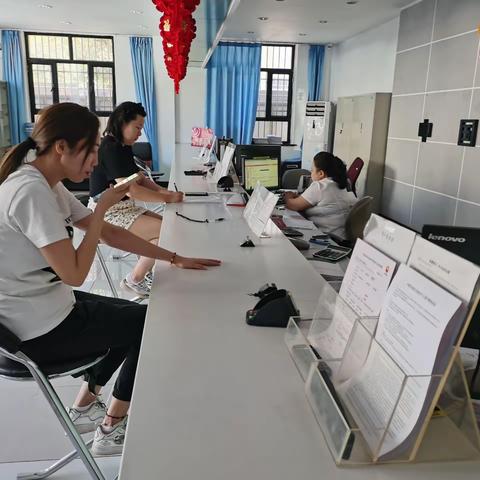 喀什销售公司客户服务中心强化基础工作促进服务提升