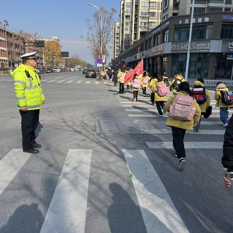 龙腾启新‘毅’路前行